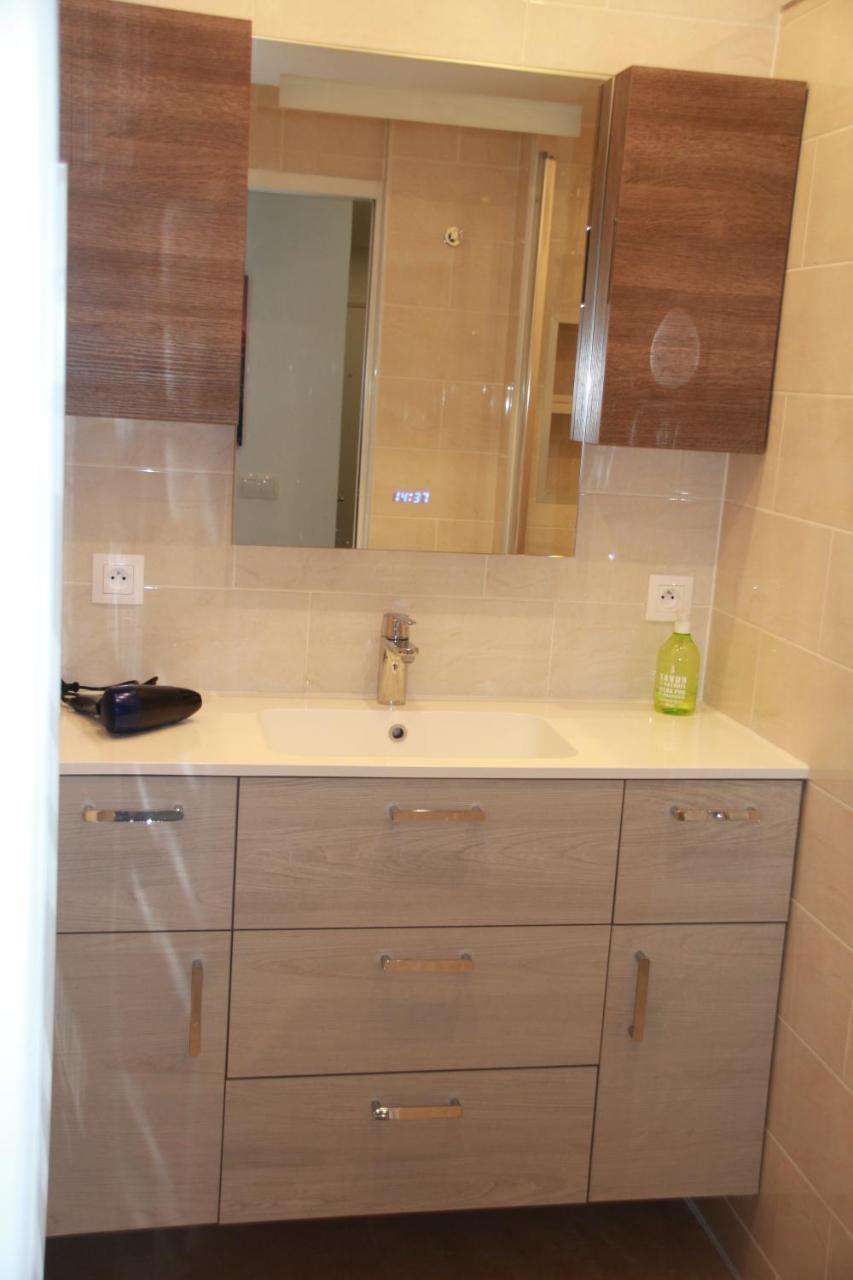 Disney Apart,3 Mn From Disney, 4Bedrooms, Double Free, Secured Parking,105 M2 Chessy  Zewnętrze zdjęcie